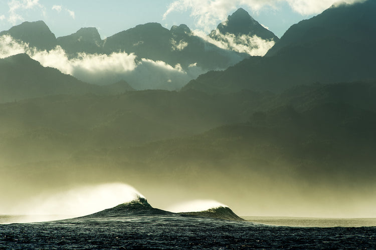 Peaks, Tahiti